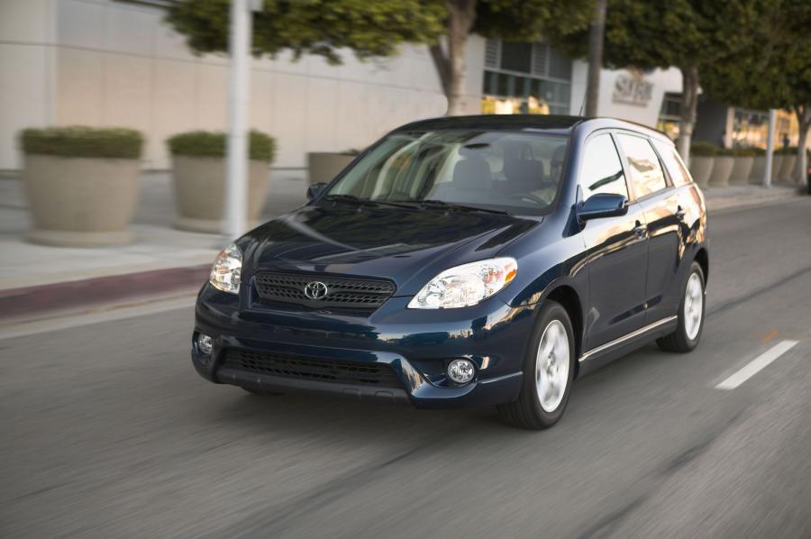  Toyota Matrix 2003 года  (фото 52 из 102)
